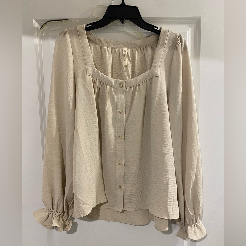 Lex Brown Top